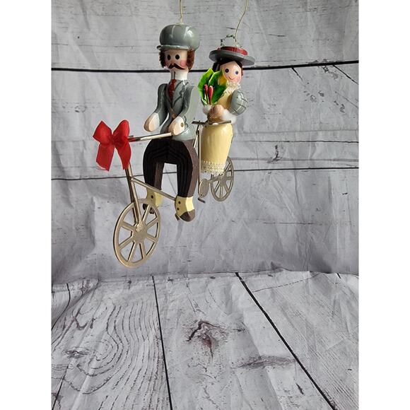 Vintage Kurt S Adler Wood Christmas Ornament 1983 Couple on Tandem Bicycle - Picture 6 of 9